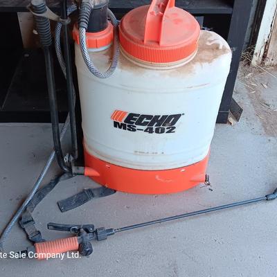Echo MS-402 Backpack style weed sprayer with wand and back straps