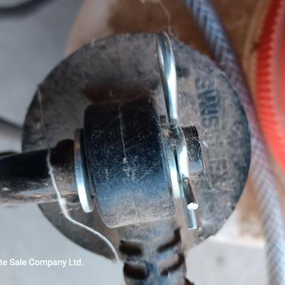 Echo MS-402 Backpack style weed sprayer with wand and back straps