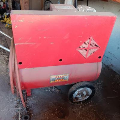 Sanborn Manufacturing Electric Air Compressor with hose