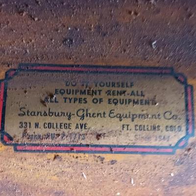 Knipco kerosene or No. 1 fuel oil only  Space heater