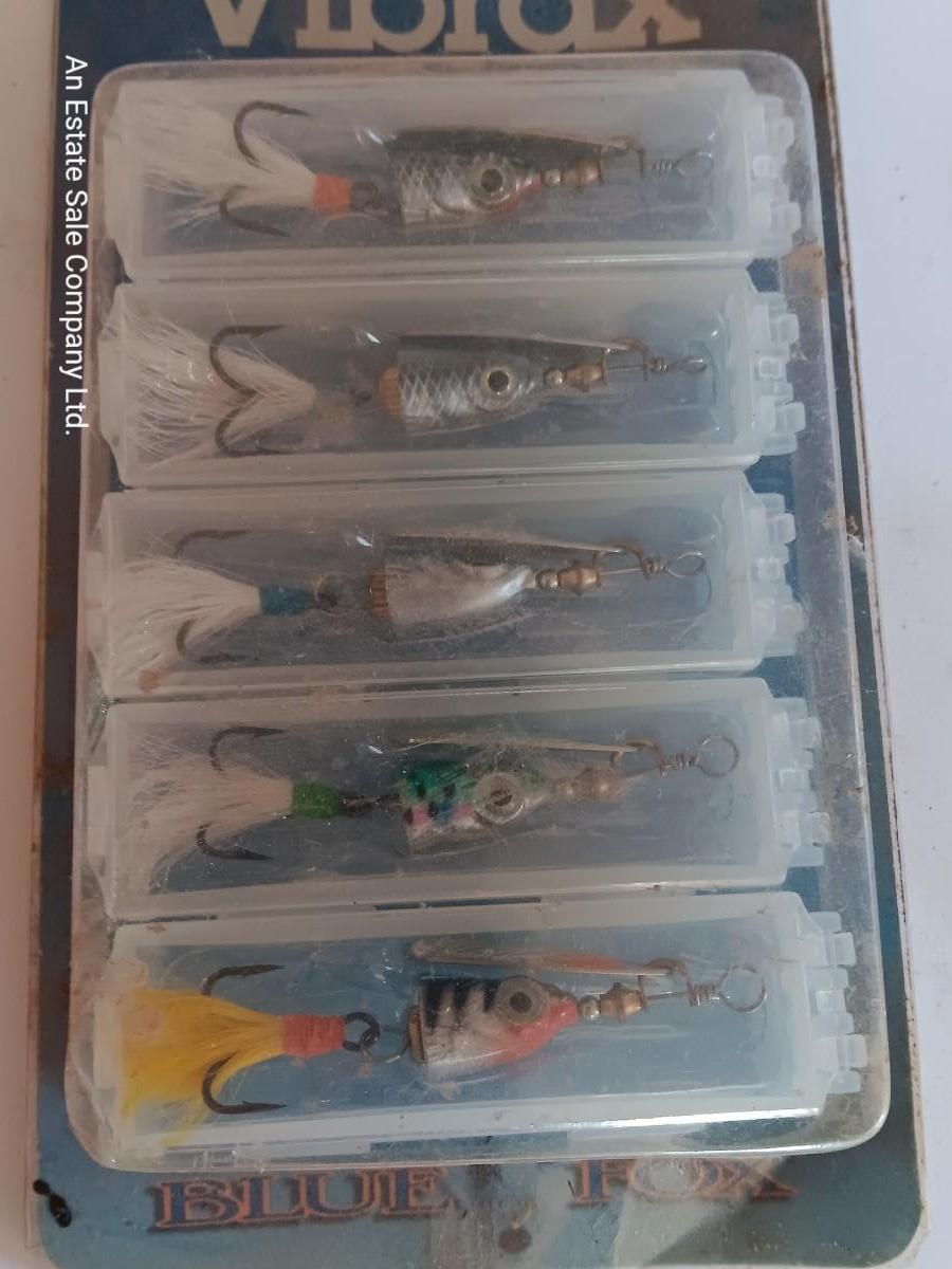 Brand new unopened Lures Vibrax 5 lures total - and two panther