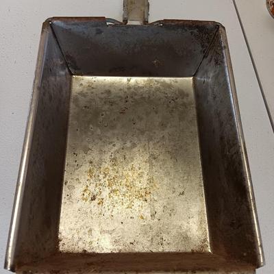 Camping pans - Cast Iron Griddle - Popcorn maker - handheld grate - and large frying pan