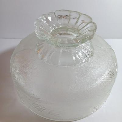 Tiara Exclusives Ponderosa Pine master salad bowl. Clear. Made for Tiara by Indiana Glass Company