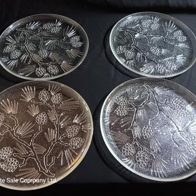 Four Tiara Exclusives Ponderosa Pine master Dinner plates (2 of 2)