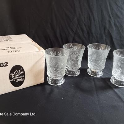 Four Tiara Exclusives Ponderosa Pine master glasses