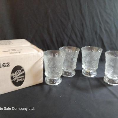Four Tiara Exclusives Ponderosa Pine master glasses