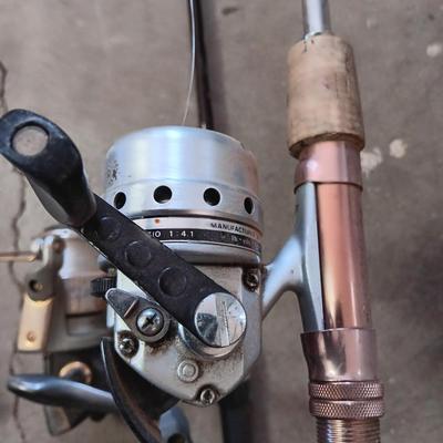 Two nice fishing poles with reels - Pack Rod - and CW 300