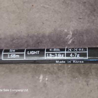 Two nice fishing poles with reels - Daiwa & Green unmarked pole