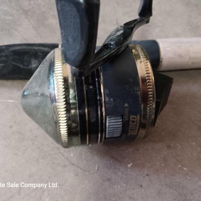 Two nice fishing poles with reels - Zebco Classic & Shakespeare Contender