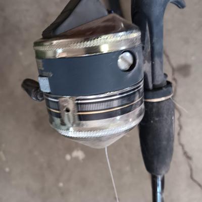 Two nice fishing poles with reels - Zebco Classic & Shakespeare Contender
