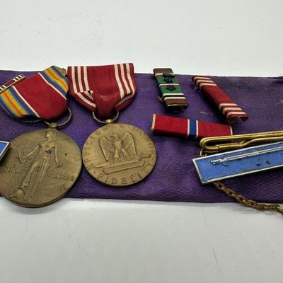 Military Ribbons & Medals (lot 8)