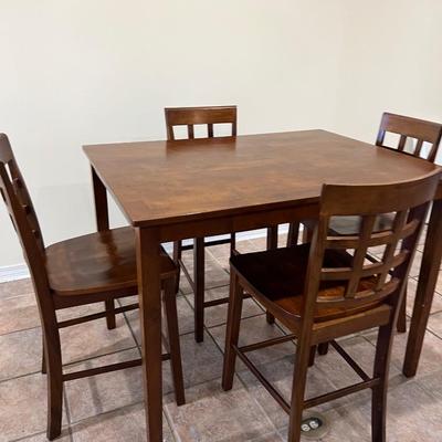 Crown Mark Counter Height Table & Chairs