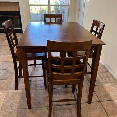 Crown Mark Counter Height Table & Chairs