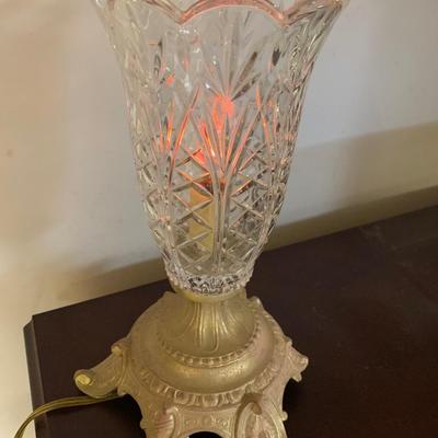 11â€ Crystal Lamp