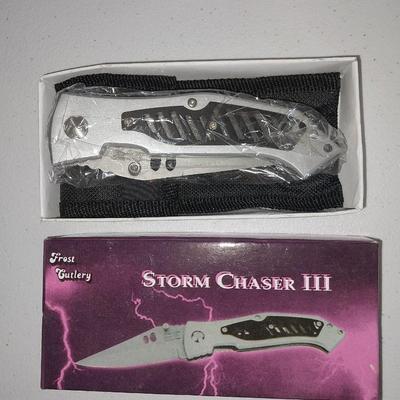 Great stocking stuffers! brand new pocketknives, "STORM CHASER lll" and "TEXAS BANDIT