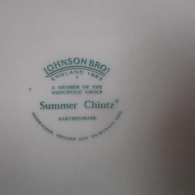 40 + Pieces Of Wedgwood Johnson Bros Summer Chintz China Dishes