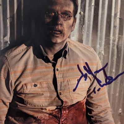 Dallas Roberts signed photo