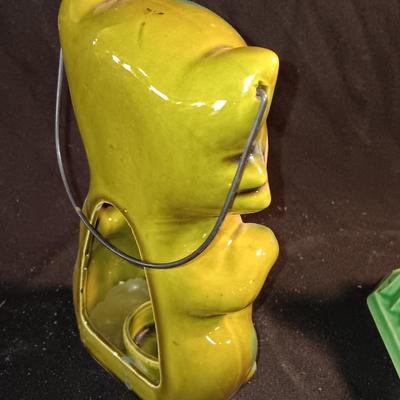 Norcrest Japan ceramic tea light lantern with a green USA 4004 marked square planter.