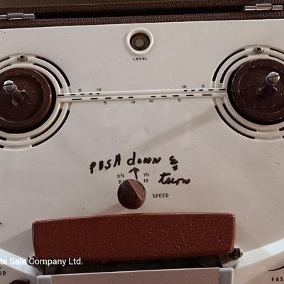 Vintage Concord Reel-to-Reel Tube Amp Tape Recorder