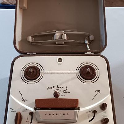 Vintage Concord Reel-to-Reel Tube Amp Tape Recorder