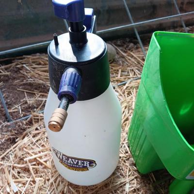 Feeders, spray bottles, show sticks and other items for pig / swine showing. 4-H