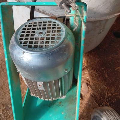 Imper Betoniera Minuteman electric cement mixer