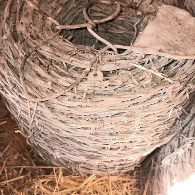 Full roll of Barb wire for barbed wire fencing (3 of 5)