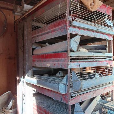 Metal chicken brooder with all the feeders
