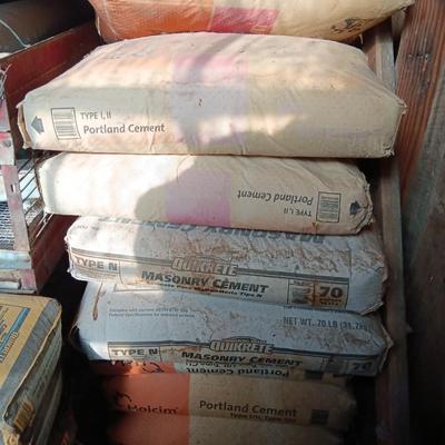 5 bags of Type 1, 11 Portland Cement bags