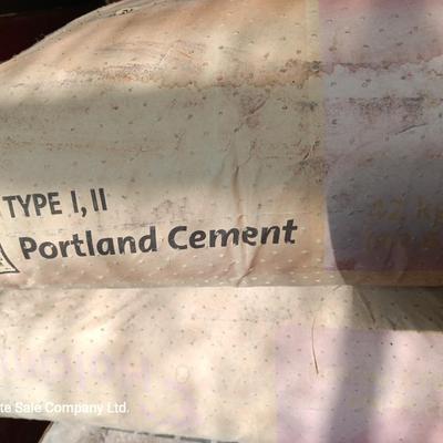 5 bags of Type 1, 11 Portland Cement bags