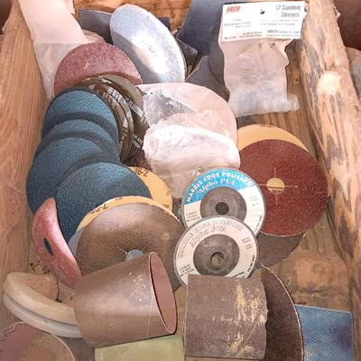 Assortment of sandpaper - sandpaper spools for drum sander