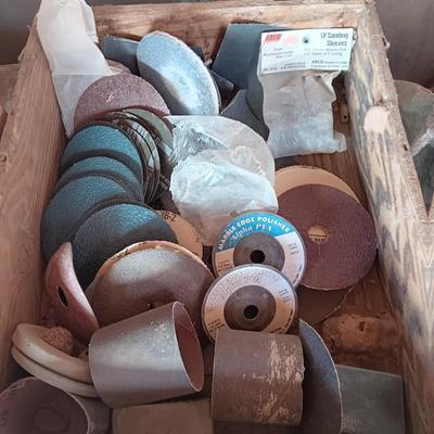 Assortment of sandpaper - sandpaper spools for drum sander