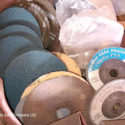 Assortment of sandpaper - sandpaper spools for drum sander