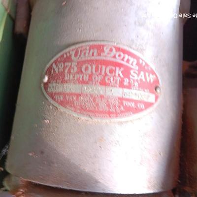 Vintage Van Dorn no 75 Quick saw in metal tool case