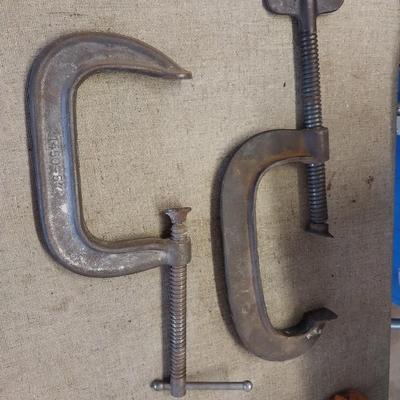 MEDIUM SIZED PROJECT CLAMPS