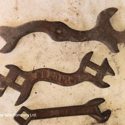 Four antique wrenches with unique ends - Dearing