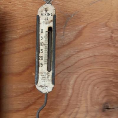 Two Antique scales Chatllon's Improved String balance NEW YORK and Viking JR. Hanson Scale Co.