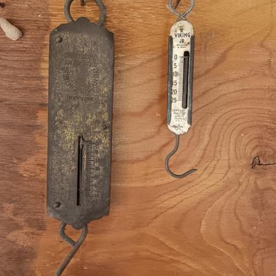 Two Antique scales Chatllon's Improved String balance NEW YORK and Viking JR. Hanson Scale Co.
