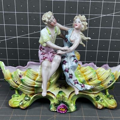 Meissen Hand Painted Girl / Boy Lovers, Dual Bowls