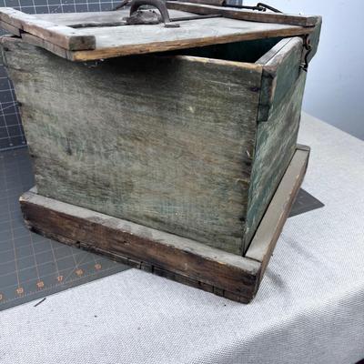 OLD Blue ish Square Box with a lid 