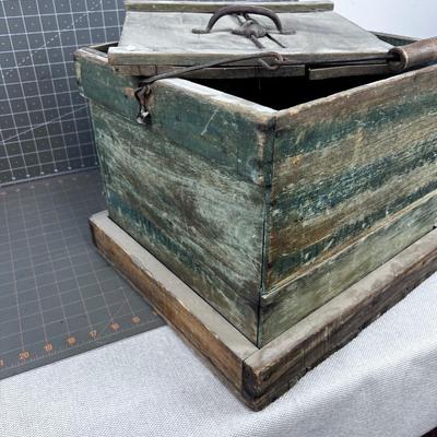 OLD Blue ish Square Box with a lid 