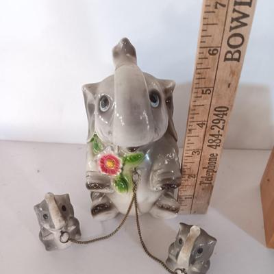 Vintage Riess elephant with babies on a chain and a cedar jewelry box from Glen Echo resort