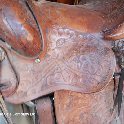 Buck Steiner Western Saddle with breast collar