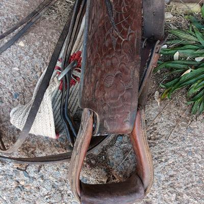 Buck Steiner Western Saddle with breast collar