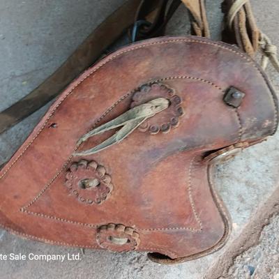Antique Child's Saddle / Pony saddle
