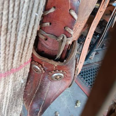 Antique Child's Saddle / Pony saddle