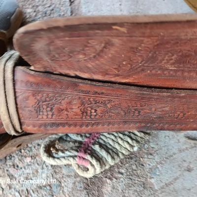 Antique Child's Saddle / Pony saddle