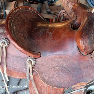 Antique Child's Saddle / Pony saddle