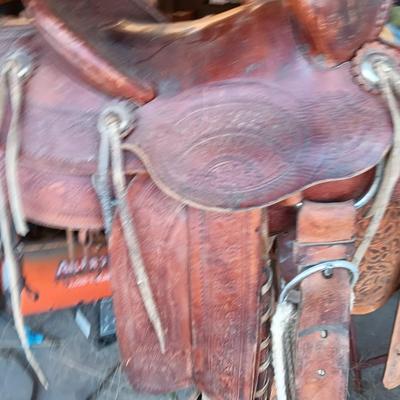 Antique Child's Saddle / Pony saddle