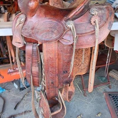 Antique Child's Saddle / Pony saddle